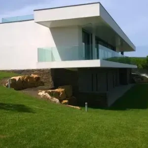 Fabrication de portes sur mesure Marrakech Maroc Fabrication de portes sur mesure Marrakech Maroc